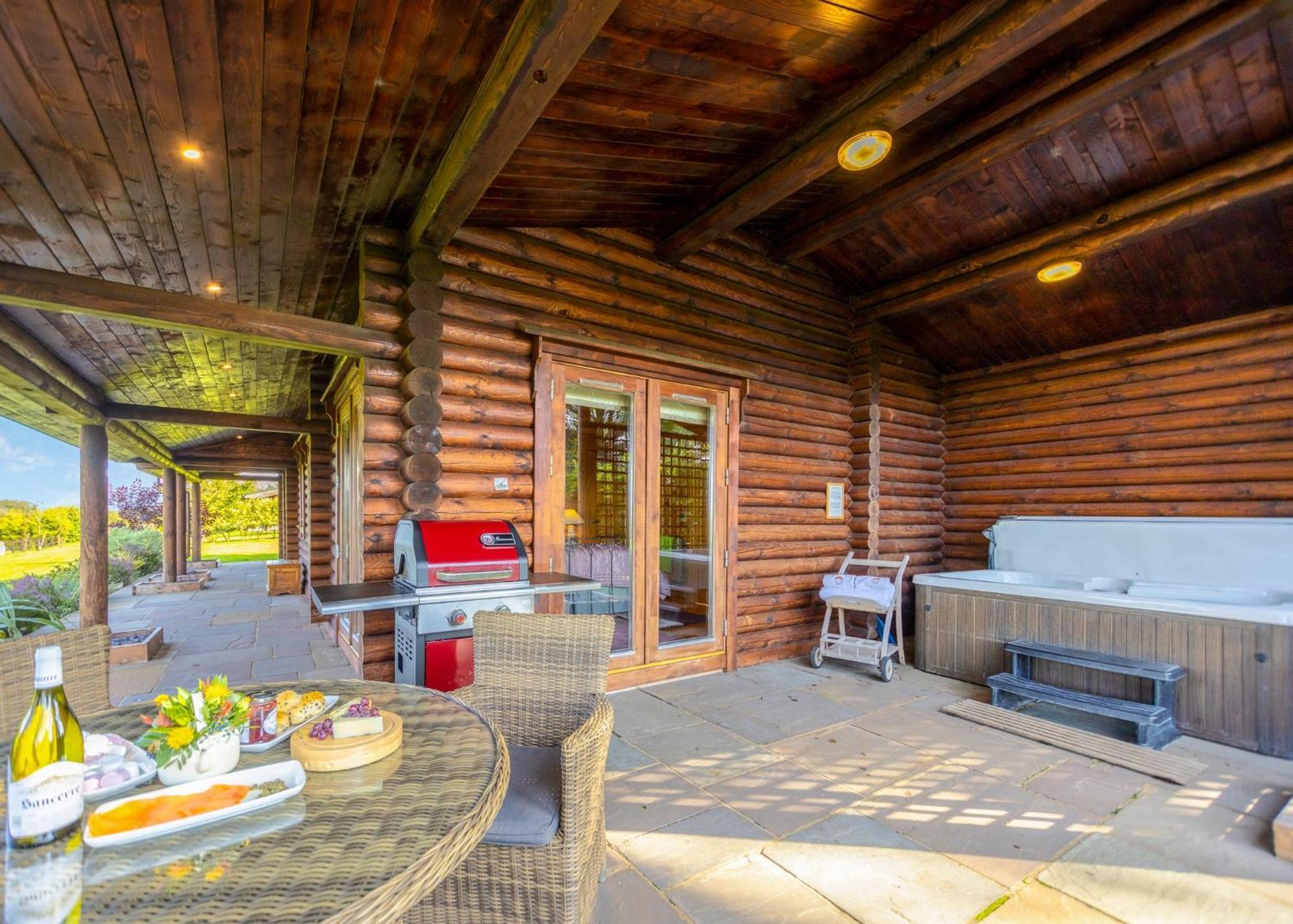 Sun Hill Lodges Constable Burton 外观 照片